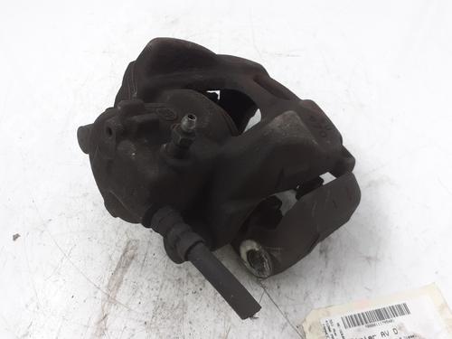 Used Right front brake caliper FIAT 500X (334_) 1.6 D Multijet (334AXA1B, 334AXA11) (120 hp) 31597564