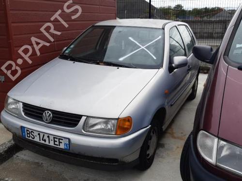 Left front indicator VW POLO III (6N1) 60 1.4 | BP24778436C32 