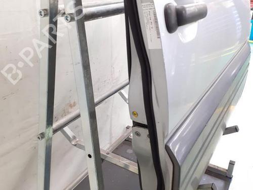 Right front door NISSAN TERRANO II (R20) 2.7 TDi 4WD | BP24784048C3 