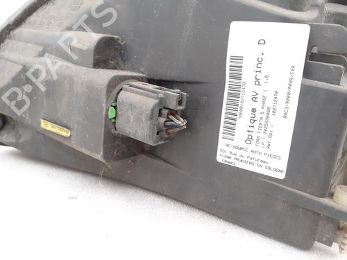 Right headlight FORD FIESTA V (JH_, JD_) 1.6 16V | BP24772660C29 