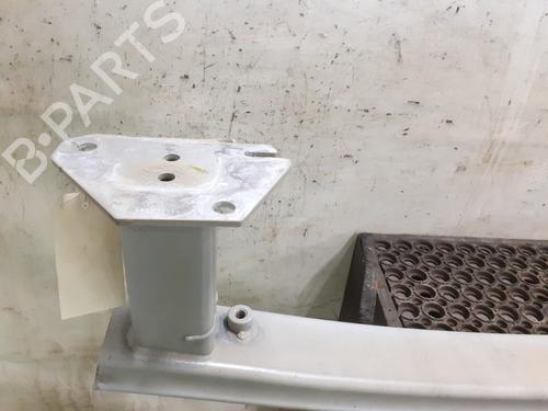 rear-bumper-reinforcement-citroen-c4-cactus-2014-28253478 main image