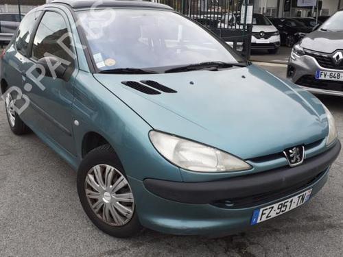 Venstre forlygte PEUGEOT 206 Hatchback (2A/C) 1.4 i | BP24785355C28 