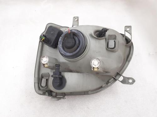 Right headlight OPEL AGILA A (H00) 1.0 (F68) | BP24792466C29 