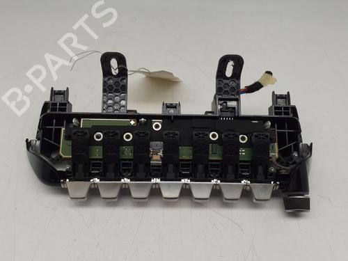 Used Climate control Climate control 34045005 34045005