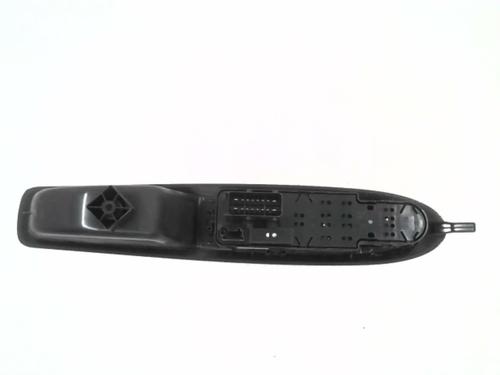 Switch CITROËN DS3 (SA_) 1.6 HDi 90 | BP24780976I30