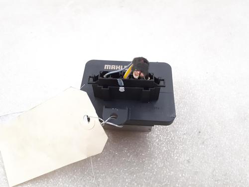 Used Heater resistor Heater resistor PEUGEOT 2008 II (UD_, US_, UY_, UJ_, UR_, UC_) 1.5 BlueHDI 130 (131 hp) 24793595 24793595