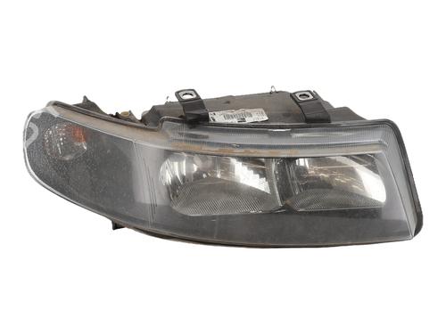 Used Right headlight Right headlight SEAT LEON (1M1) 1.6 16 V (105 hp) 39698499 39698499