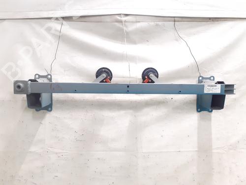 Używane Wzmocnienie zderzaka przedniego ALPINE A110 II 1.8 GT (300 hp) 31090686