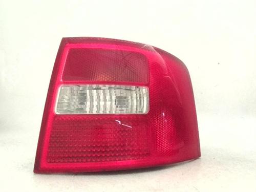 Højre baglygte AUDI A6 C5 Avant (4B5, 4B6) 1.9 TDI (130 hp) 24778687