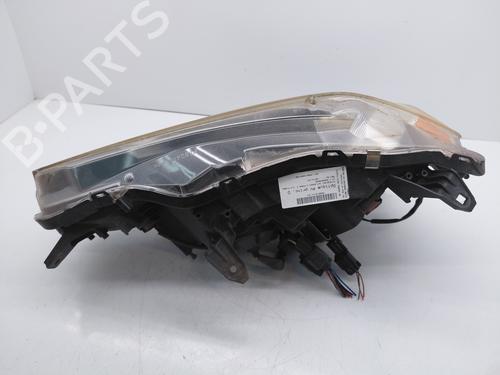 Phare droit Phare droit MITSUBISHI OUTLANDER II (CW_W) 2.2 DI-D 4WD (177 hp) 36027418 36027418