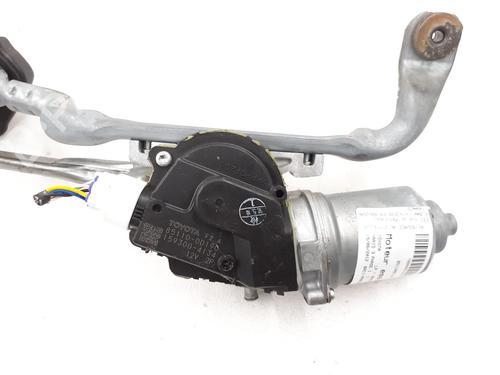 Used Front wiper motor TOYOTA YARIS (_P13_) 1.0 (KSP130_, KSP130) (69 hp) 24786322