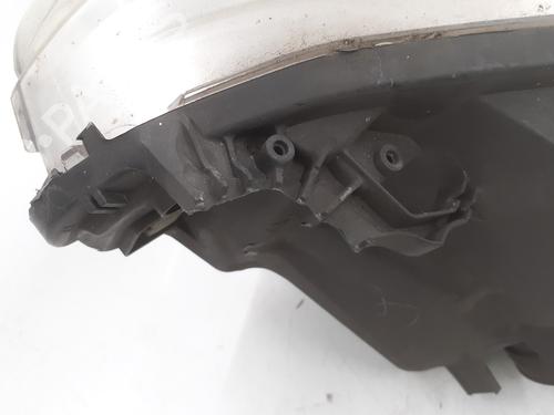 Used Right headlight Right headlight PEUGEOT 208 I (CA_, CC_) 1.4 HDi (68 hp) 30315466 30315466