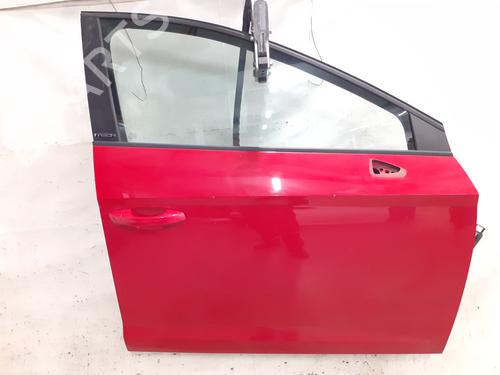 right-front-door-seat-leon-5f1-2012-2013-2014-2015-2016-2017-2018-2019-2020-2021-32208136 main image