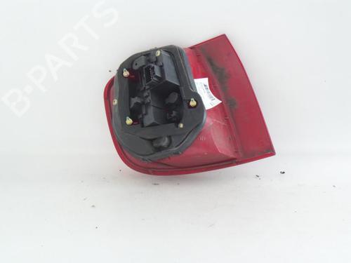 Used Right taillight FIAT MULTIPLA (186_) 1.9 JTD (186AXE1A) (120 hp) 24773477