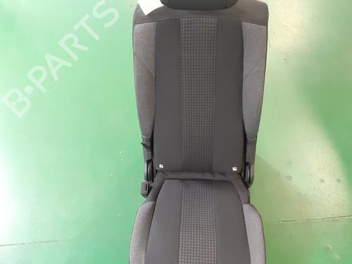 Used Rear seat Rear seat PEUGEOT 5008 II (MC_, MJ_, MR_, M4_) 1.2 THP (MRHNYH, MRHNYW, MRHNSJ, MRHNSU, MRHNSM) (131 hp) 26496555 26496555