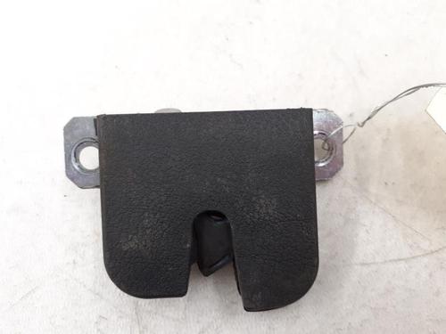 Used Tailgate lock SEAT IBIZA III (6L1) 1.4 TDI (80 hp) 24782484