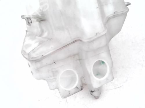 Used Windscreen washer tank TOYOTA PRIUS Liftback (_W2_) 1.5 Hybrid (NHW20_, NHW20R) (112 hp) 24781123