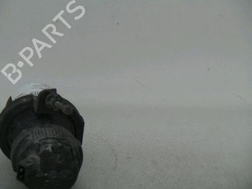 Used Right front fog light OPEL ZAFIRA A MPV (T98) 2.2 DTI 16V (F75) (125 hp) 24773829