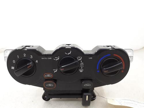 Commande Chauffage KIA PICANTO I (SA) 1.1 (65 hp) 24782459