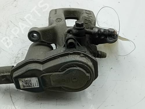 Used Left rear brake caliper Left rear brake caliper PEUGEOT 2008 II (UD_, US_, UY_, UJ_, UR_, UC_) 1.5 BlueHDI 130 (131 hp) 32720876 32720876