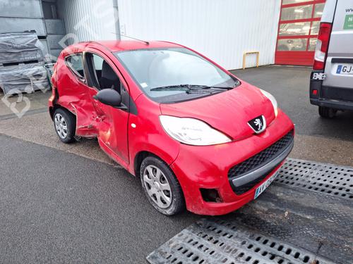 Brugte PEUGEOT 107 (PM_, PN_) 1.0 (68 hp) 4475679
