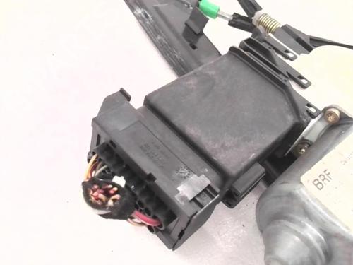 Rudehejsemekanisme Højre foran SEAT LEON (1M1) 1.9 TDI (90 hp) 24783950