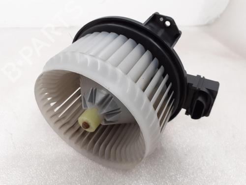 Gebläsemotor SUZUKI SWIFT III (MZ, EZ) 1.3 (RS413, ZC11S) | BP24787232M62 