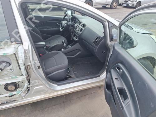 Windscreen washer tank KIA RIO III (UB) 1.4 CRDi | BP29143042C113 