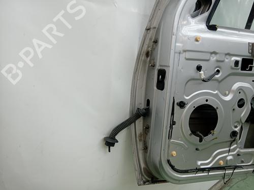 Used Right front door Right front door DACIA DUSTER (HS_) 1.5 dCi (HSAJ) (90 hp) 33774064 33774064