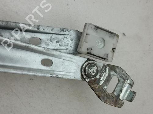 Front right window mechanism MERCEDES-BENZ C-CLASS (W202) C 250 D (202.125) | BP24775646C23 