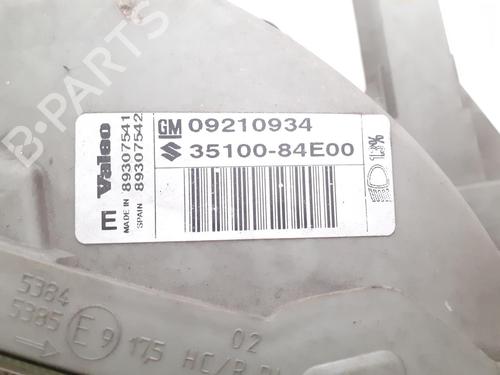 Right headlight OPEL AGILA (A) (H00) 1.0 (F68) | BP24792466C29 