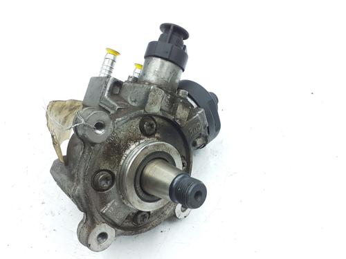Used Injection pump AUDI A1 Sportback (8XA, 8XF) 1.6 TDI (115 hp) 30439369