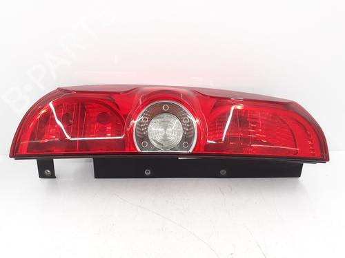 Used Left taillight FIAT DOBLO Cargo (263_) 1.6 D Multijet (263WXD1B, 263WXR1B, 263WXX1B, 263ZXD1B,... (105 hp) 32260628