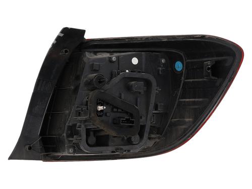 Used Left taillight Left taillight DACIA SANDERO II 1.5 Blue dCi 95 (B8JL) (95 hp) 40118129 40118129