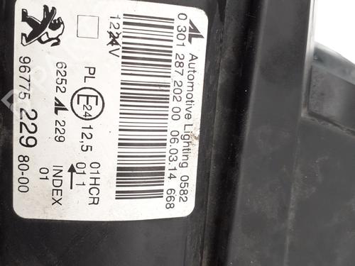 Used Right headlight Right headlight PEUGEOT 308 II (LB_, LP_, LW_, LH_, L3_) 1.6 HDi / BlueHDi 115 (115 hp) 33025983 33025983
