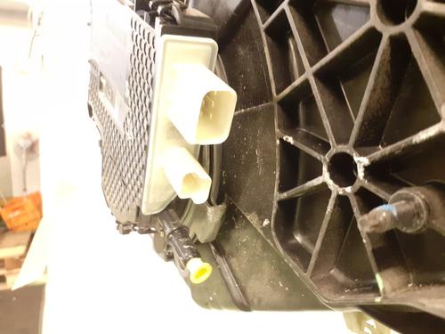 AdBlue tank RENAULT MEGANE IV Hatchback (B9A/M/N_) 1.5 Blue dCi 115 (B9A6) | BP31150138M85 