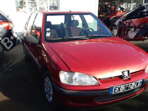 Right headlight PEUGEOT 106 II (1A_, 1C_) 1.4 i | BP24792537C29 