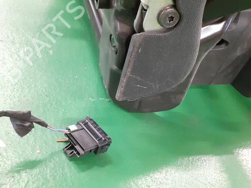 Right front seat RENAULT KANGOO Express (FW0/1_) 1.5 dCi 95 (FW16) | BP25484184C16