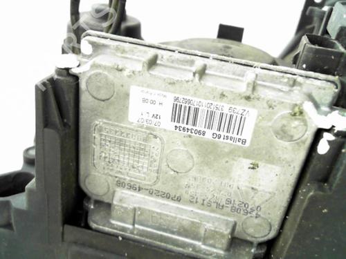 Used Right headlight RENAULT ESPACE IV (JK0/1_) 2.0 dCi (JK03, JK04, JK1C, JK1G, JK1J, JK1K) (173 hp) 24777338