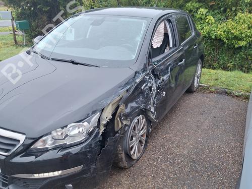 Used Parts PEUGEOT 308 II (LB_, LP_, LW_, LH_, L3_) 1.2 THP 110 4659157