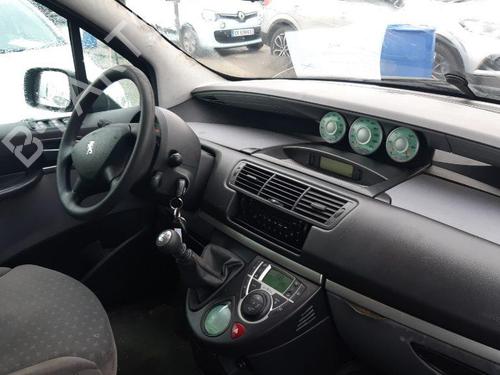 Used Parts PEUGEOT 807 (EB_) 2.2 (158 hp) 2416544