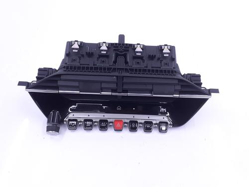 climate-control-peugeot-208-ii-ub_-up_-uw_-uj_-2019-30261186 main image