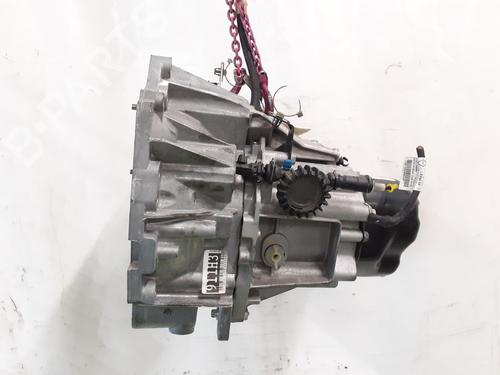 Used Gearbox DACIA SANDERO III 1.0 SCe 65 (67 hp) 24788917