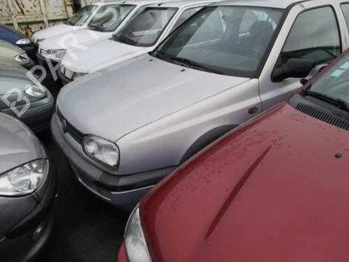 Left front indicator VW GOLF III (1H1) 1.6 | BP24773995C32 