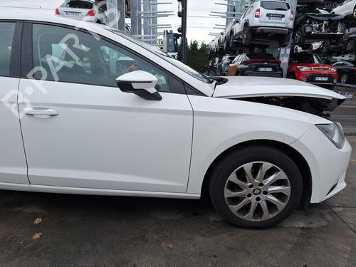 Left tailgate light SEAT LEON (5F1) 1.2 TSI | BP31585930C79  - Image 42