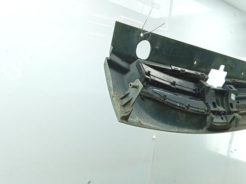 Used Grille Grille 37076581 37076581