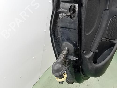 Used Right front door Right front door 36468874 36468874