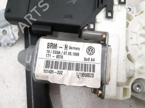 Front right window mechanism VW GOLF IV (1J1) 1.6 | BP24794034C23 