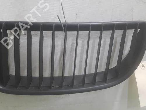 Grille BMW 3 Touring (E91) 318 d | BP24778817C40 