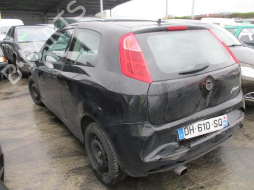 Left front fog light FIAT GRANDE PUNTO (199_) 1.9 D Multijet | BP24773861C30 
